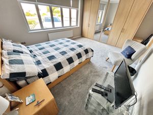 Bedroom- click for photo gallery